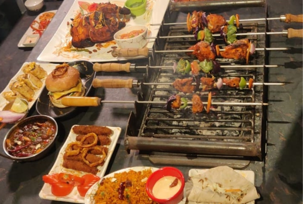 Food Ranch Restaurant at Fatman Club